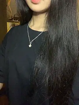 Nhinhi18 online show from March 1, 2026, 3:34 pm