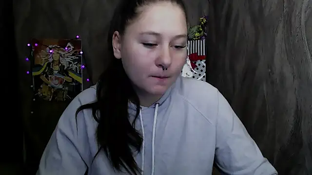 Linda S  online show from November 11, 2025, 4:13 pm