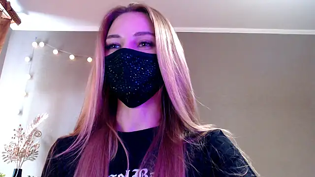 Iris lave online show from May 9, 2026, 1:58 pm