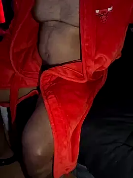 GQ9inchs online show from September 30, 2025, 3:56 am