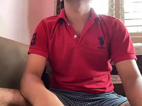 Snapshot of project085 chatting on October 2, 2025, 6:28 am project085 online show from October 2, 2025, 6:28 am