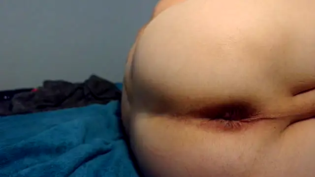 Ifnofitputspit online show from November 3, 2025, 6:44 pm