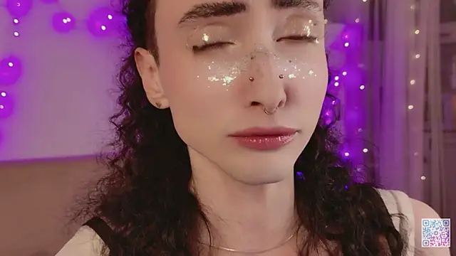 Queen of tease online show from May 30, 2026, 12:39 am