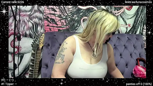 LunaCosmos online show from April 7, 2026, 2:41 pm