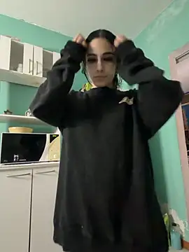 Babylovetiernax online show from November 29, 2025, 3:45 pm