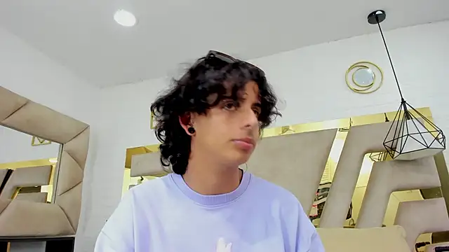 Snapshot of Ibratxandy chatting on November 19, 2025, 8:31 pm Ibratxandy online show from November 19, 2025, 8:31 pm