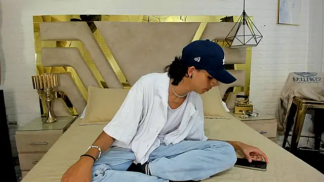 Snapshot of Ibratxandy chatting on November 4, 2025, 7:17 pm Ibratxandy online show from November 4, 2025, 7:17 pm