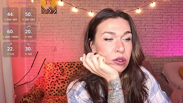 ReginaFoXXXy online show from October 29, 2025, 8:24 am