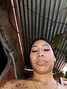 Snapshot of Rous-squir chatting on November 17, 2025, 1:04 pm Rous-squir online show from November 17, 2025, 1:04 pm