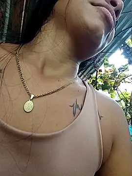 Snapshot of Rous-squir chatting on December 22, 2025, 1:00 pm Rous-squir online show from December 22, 2025, 1:00 pm