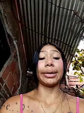 Snapshot of Rous-squir chatting on December 19, 2025, 12:18 pm Rous-squir online show from December 19, 2025, 12:18 pm