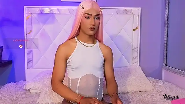 Hanzking01 online show from April 22, 2026, 4:30 am