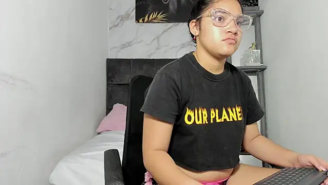 aly n sebas online show from April 8, 2026, 12:12 am