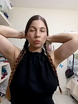 Arianna Moss online show from February 10, 2026, 11:37 pm