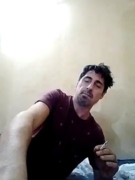 Snapshot of fleky chatting on May 17, 2026, 1:49 am fleky online show from May 17, 2026, 1:49 am