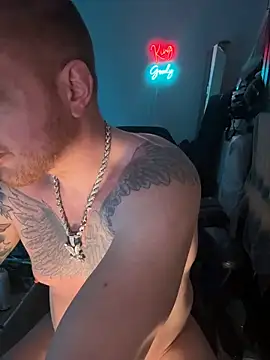 CloudyKingG online show from April 16, 2026, 5:19 am