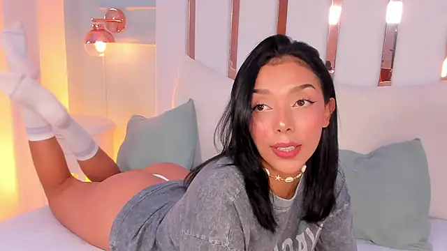 selene phmoon online show from February 27, 2026, 4:12 am