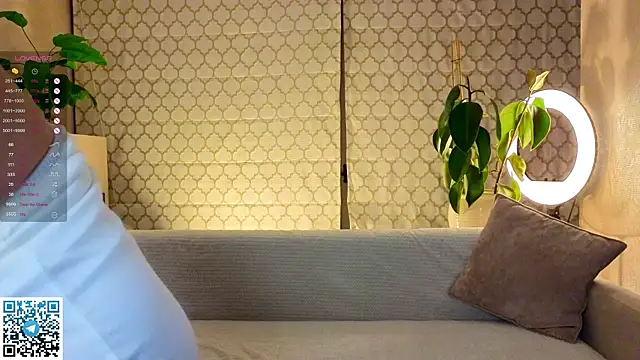 Snapshot of BettySamers chatting on September 26, 2025, 7:10 pm BettySamers online show from September 26, 2025, 7:10 pm