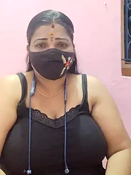 Snapshot of lathikaqueentamil chatting on September 15, 2025, 5:02 pm lathikaqueentamil online show from September 15, 2025, 5:02 pm