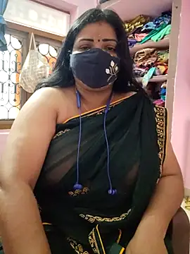 Snapshot of lathikaqueentamil chatting on November 14, 2025, 4:05 am lathikaqueentamil online show from November 14, 2025, 4:05 am