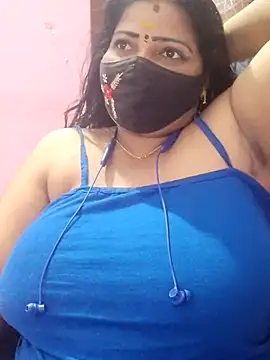 Snapshot of lathikaqueentamil chatting on November 29, 2025, 7:52 am lathikaqueentamil online show from November 29, 2025, 7:52 am