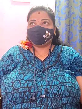 Snapshot of lathikaqueentamil chatting on October 3, 2025, 5:09 am lathikaqueentamil online show from October 3, 2025, 5:09 am