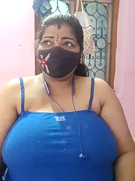 Snapshot of lathikaqueentamil chatting on November 30, 2025, 3:07 am lathikaqueentamil online show from November 30, 2025, 3:07 am