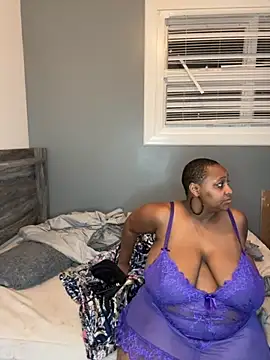 Snapshot of dreameafterdusk chatting on September 28, 2025, 4:41 am dreameafterdusk online show from September 28, 2025, 4:41 am