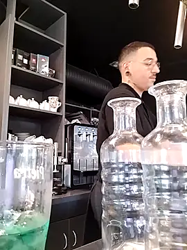 Snapshot of JuicyBigcock@xh chatting on October 18, 2025, 12:07 pm JuicyBigcockxh online show from October 18, 2025, 12:07 pm