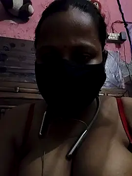 shalubhabhi69 online show from November 22, 2025, 7:13 pm