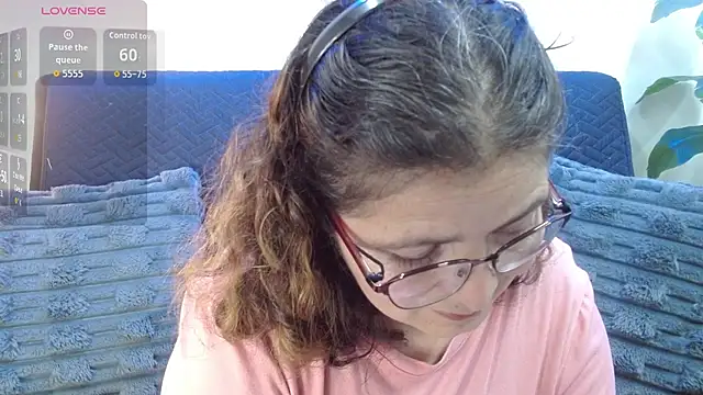 Snapshot of Linda_banks_ chatting on September 26, 2025, 1:45 am Linda banks online show from September 26, 2025, 1:45 am