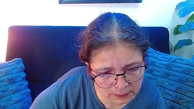 Snapshot of Linda_banks_ chatting on October 8, 2025, 1:51 am Linda banks online show from October 8, 2025, 1:51 am