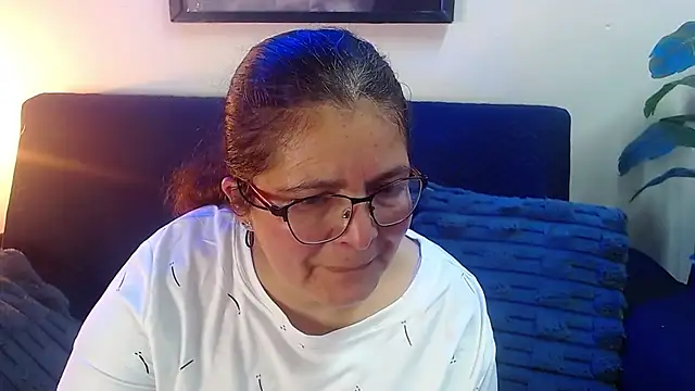 Snapshot of Linda_banks_ chatting on June 21, 2026, 1:22 am Linda banks online show from June 21, 2026, 1:22 am