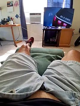 Snapshot of pullitoff chatting on November 8, 2025, 5:49 pm pullitoff online show from November 8, 2025, 5:49 pm