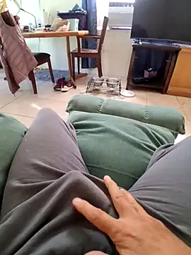 pullitoff online show from January 19, 2026, 3:49 pm