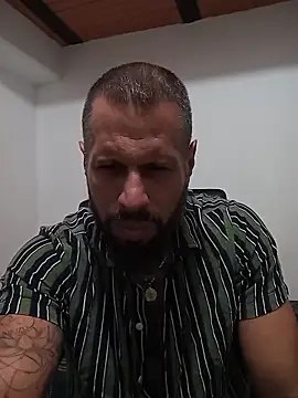 Snapshot of Matheus_Blaze chatting on October 21, 2025, 12:37 pm Matheus Blaze online show from October 21, 2025, 12:37 pm