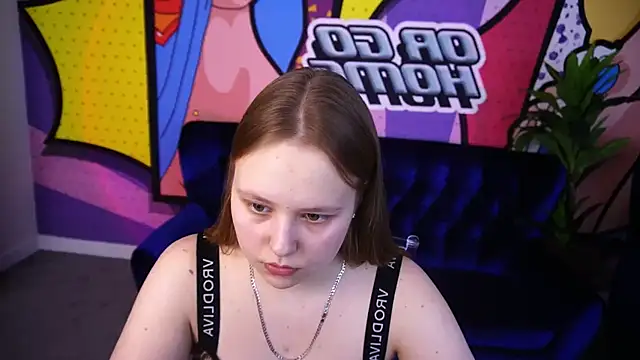 Snapshot of CrystallPaws chatting on November 22, 2025, 6:45 am CrystallPaws online show from November 22, 2025, 6:45 am