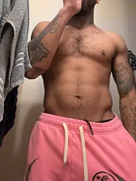 Snapshot of 1mistaGoodWood chatting on October 27, 2025, 7:09 am 1mistaGoodWood online show from October 27, 2025, 7:09 am