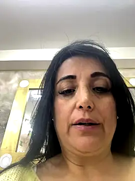 hotadhara01 online show from December 19, 2025, 9:50 pm