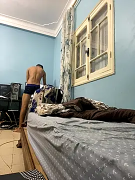 dermino12 online show from October 29, 2025, 1:32 pm