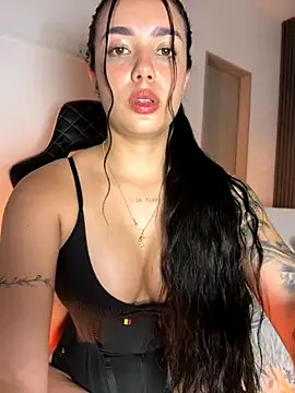 Snapshot of soy_kylebrown chatting on November 28, 2025, 5:13 pm soy kylebrown online show from November 28, 2025, 5:13 pm