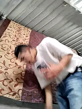 Snapshot of Tussi-amor chatting on September 18, 2025, 3:48 pm Tussi-amor online show from September 18, 2025, 3:48 pm