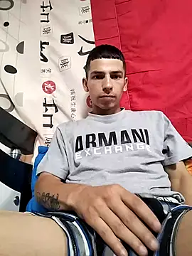 Snapshot of Tussi-amor chatting on September 13, 2025, 1:55 pm Tussi-amor online show from September 13, 2025, 1:55 pm