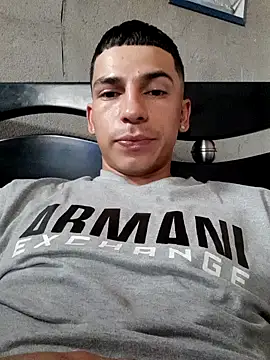 Snapshot of Tussi-amor chatting on September 21, 2025, 8:03 pm Tussi-amor online show from September 21, 2025, 8:03 pm