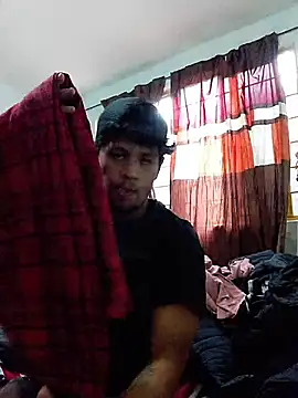 Snapshot of Jblouser chatting on July 3, 2026, 8:37 pm Jblouser online show from July 3, 2026, 8:37 pm