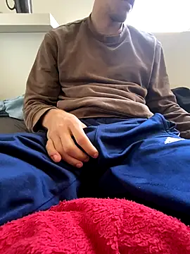 Snapshot of greggts chatting on November 6, 2025, 9:46 am greggts online show from November 6, 2025, 9:46 am