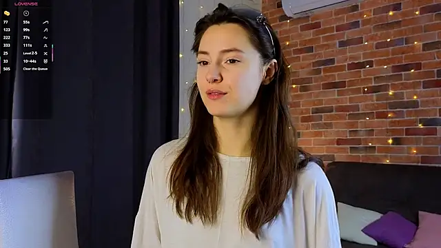 JasminDoroti online show from December 15, 2025, 6:30 am