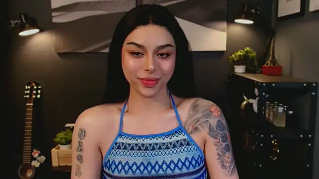 Snapshot of LUNACOCKSLAYER chatting on November 24, 2025, 1:22 pm LUNACOCKSLAYER online show from November 24, 2025, 1:22 pm