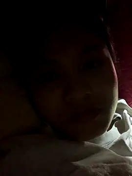 Snapshot of NhuFox chatting on October 29, 2025, 3:00 pm NhuFox online show from October 29, 2025, 3:00 pm