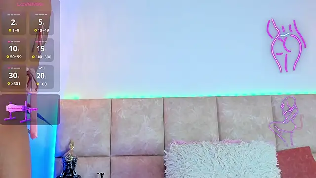 KarolBlanco online show from November 13, 2025, 6:56 pm